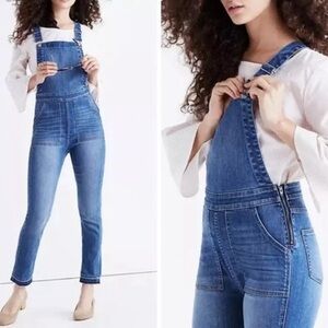 Madewell denim overalls light denim S
